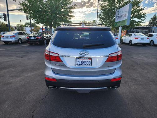 2015 Hyundai SANTA FE GLS