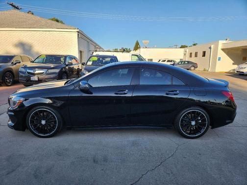 Black 2016 Mercedes-Benz CLA-Class Base