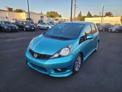 2013 Honda Fit Sport