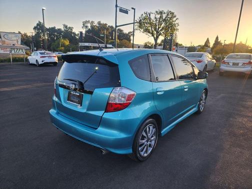 2013 Honda Fit Sport