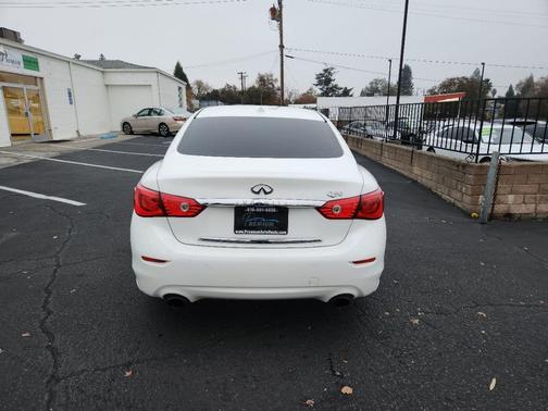 2017 INFINITI Q50 2.0T Premium