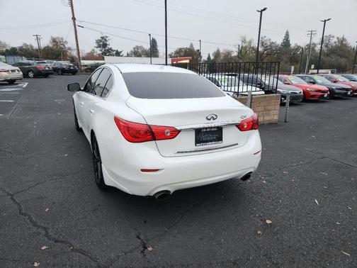 2017 INFINITI Q50 2.0T Premium