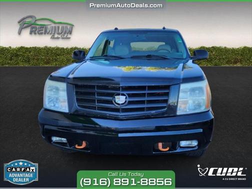 2005 Cadillac Escalade Base