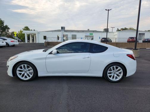 2013 Hyundai Genesis Coupe 2.0T