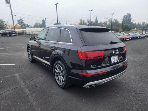 2017 Audi Q7 3.0T Premium
