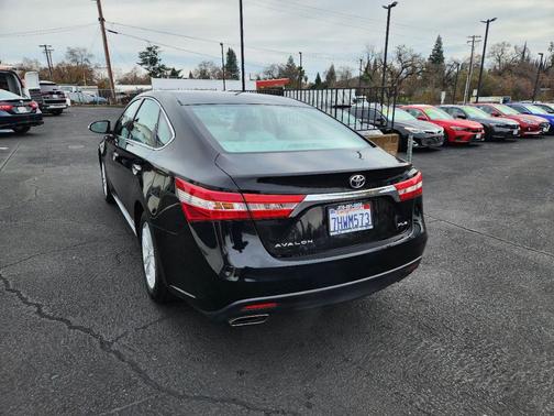 2014 Toyota Avalon XLE