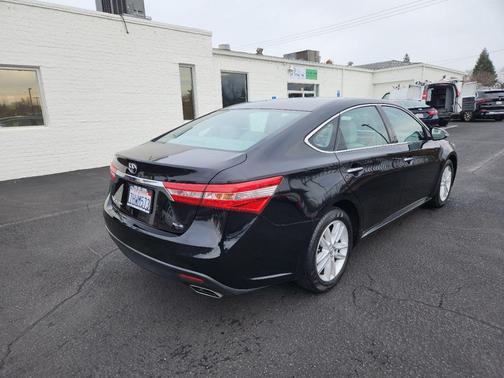 2014 Toyota Avalon XLE