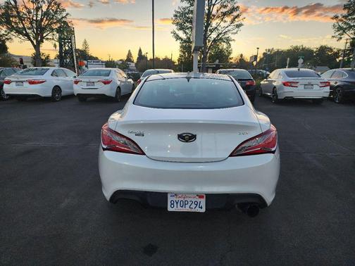 2013 Hyundai Genesis Coupe 2.0T