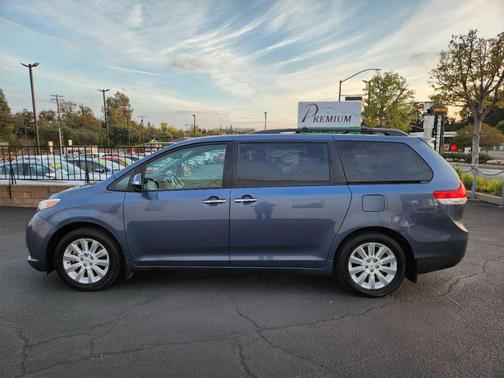 2013 Toyota Sienna Limited