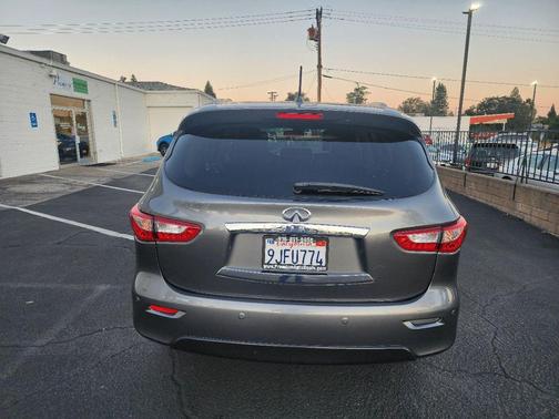 2015 INFINITI QX60 Base