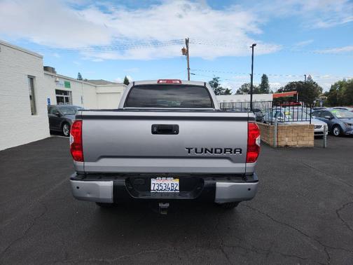2017 Toyota Tundra Limited