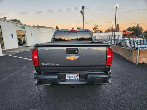 2017 Chevrolet Colorado LT