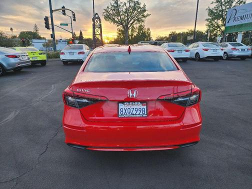 2022 Honda Civic LX
