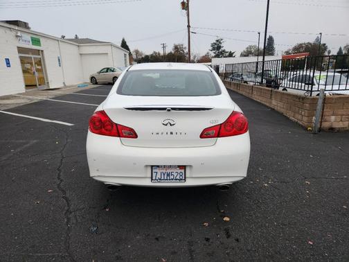 2013 INFINITI G37 Journey