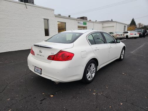 2013 INFINITI G37 Journey