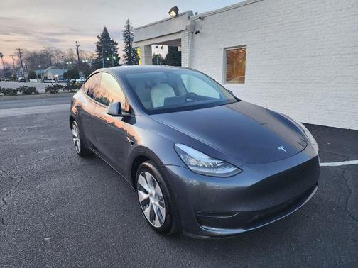 2020 Tesla Model Y Long Range Dual Motor All-Wheel Drive