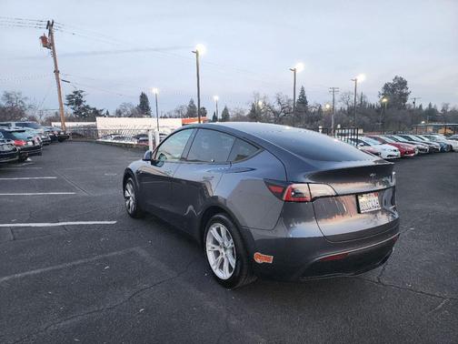 2020 Tesla Model Y Long Range Dual Motor All-Wheel Drive