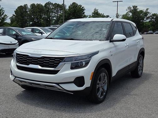 2023 Kia Seltos LX