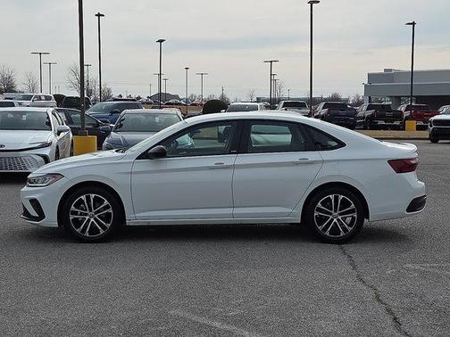 2025 Volkswagen Jetta 1.5T Sport