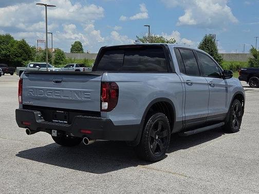 2024 Honda Ridgeline Black