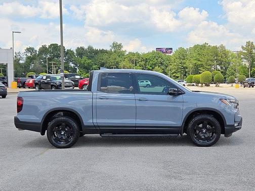 2024 Honda Ridgeline Black
