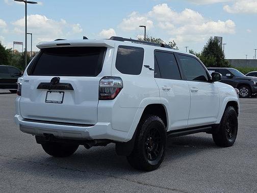 2023 Toyota 4Runner TRD Off Road