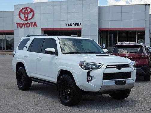 2023 Toyota 4Runner TRD Off Road