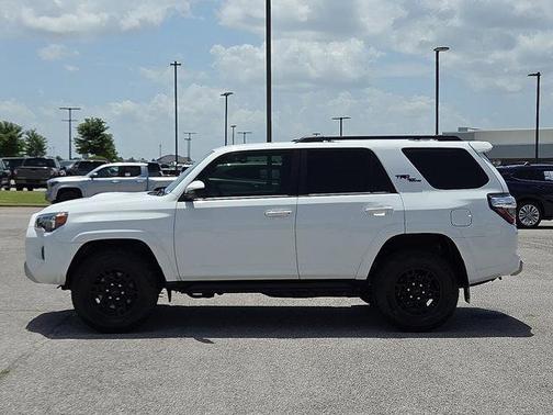 2023 Toyota 4Runner TRD Off Road