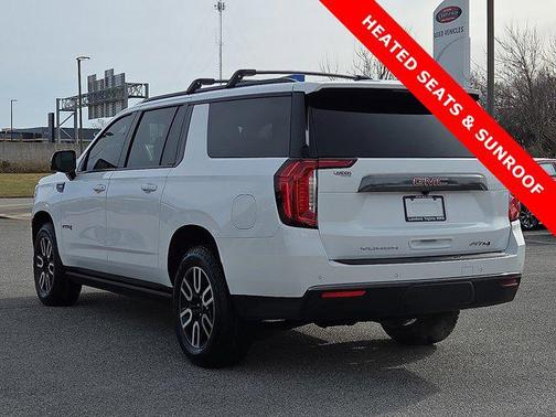 2023 GMC Yukon XL 4WD AT4