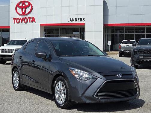 2017 Toyota Yaris iA Base