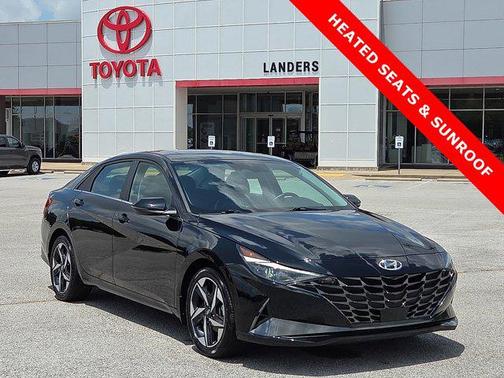 2023 Hyundai ELANTRA Limited
