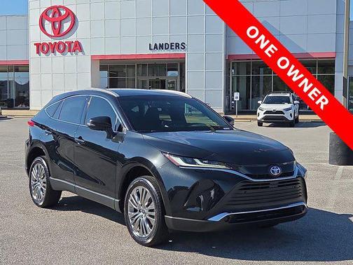 2022 Toyota Venza XLE