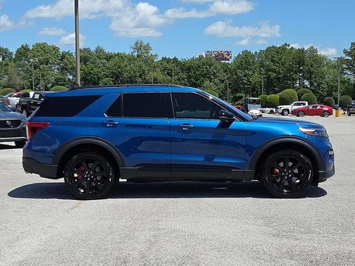 2023 Ford Explorer ST