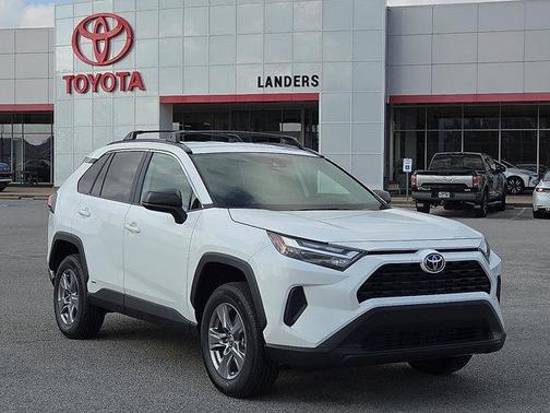 2025 Toyota RAV4 Hybrid LE