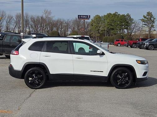 2020 Jeep Cherokee Altitude