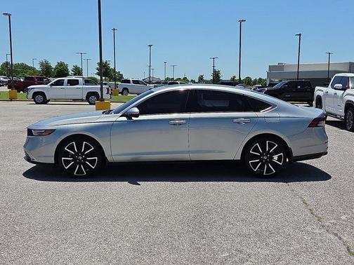 2024 Honda Accord Hybrid Touring