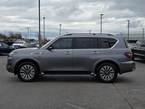 2022 Nissan Armada SL