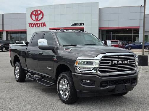 2024 RAM 2500 Laramie Crew Cab 4x4 6'4' Box