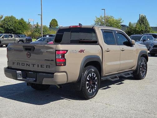 2024 Nissan Frontier PRO-4X