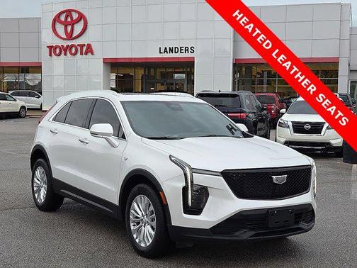 2024 Cadillac XT4 Luxury