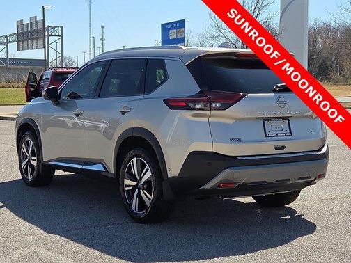 2023 Nissan Rogue SL