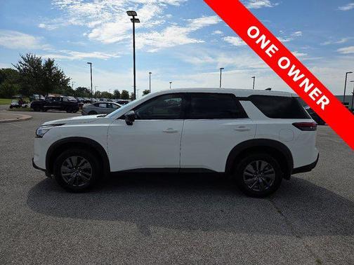 2024 Nissan Pathfinder S 4WD