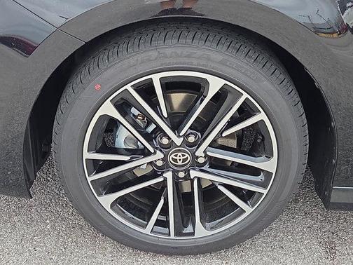 Midnight Black Metallic 2026 Toyota Camry XLE