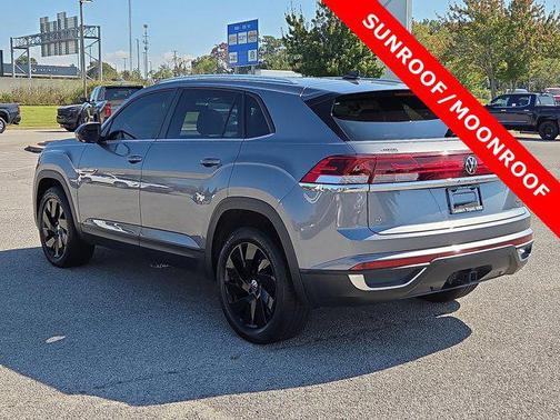 2024 Volkswagen Atlas Cross Sport 2.0T SE w/Technology 4MOTION