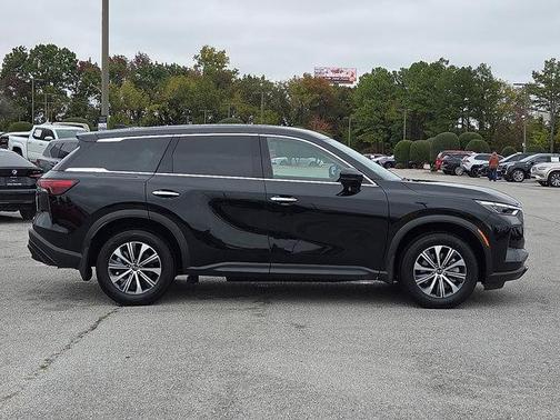 2025 INFINITI QX60 Pure