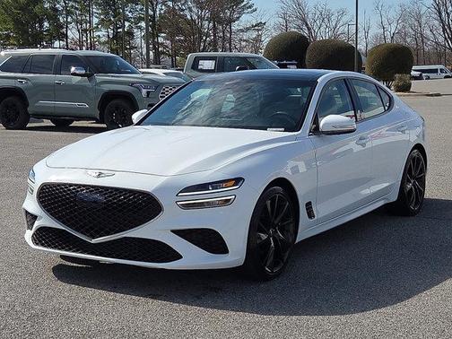 2023 Genesis G70 2.0T RWD