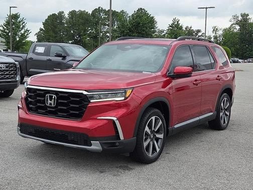 2025 Honda Pilot Touring 8-Passenger