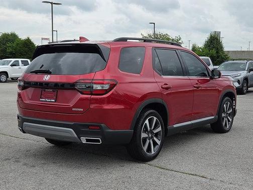 2025 Honda Pilot Touring 8-Passenger
