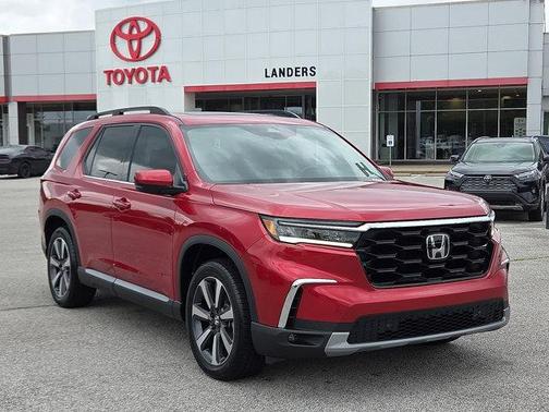 2025 Honda Pilot Touring 8-Passenger