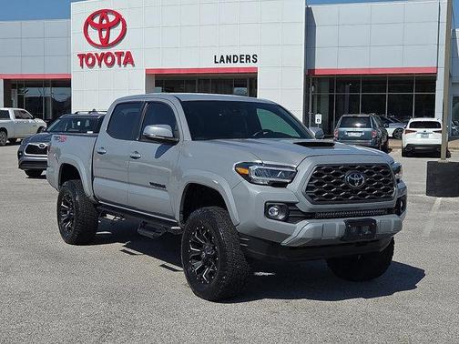 2020 Toyota Tacoma TRD Sport